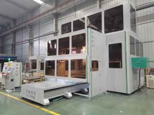 沈阳于洪区全封闭五轴模具加工中心